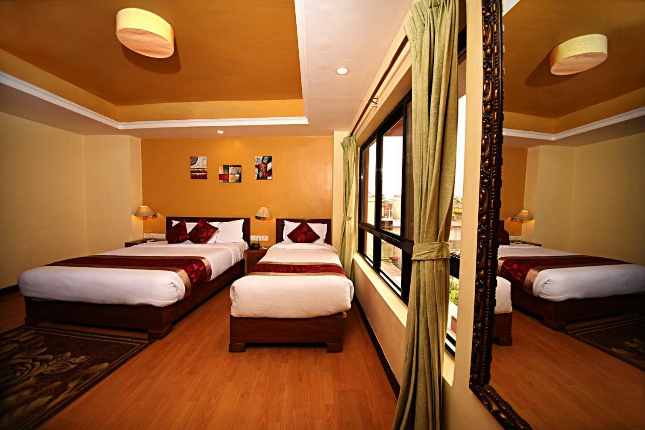 Dom Himalaya Hotel Kathmandu Exteriör bild