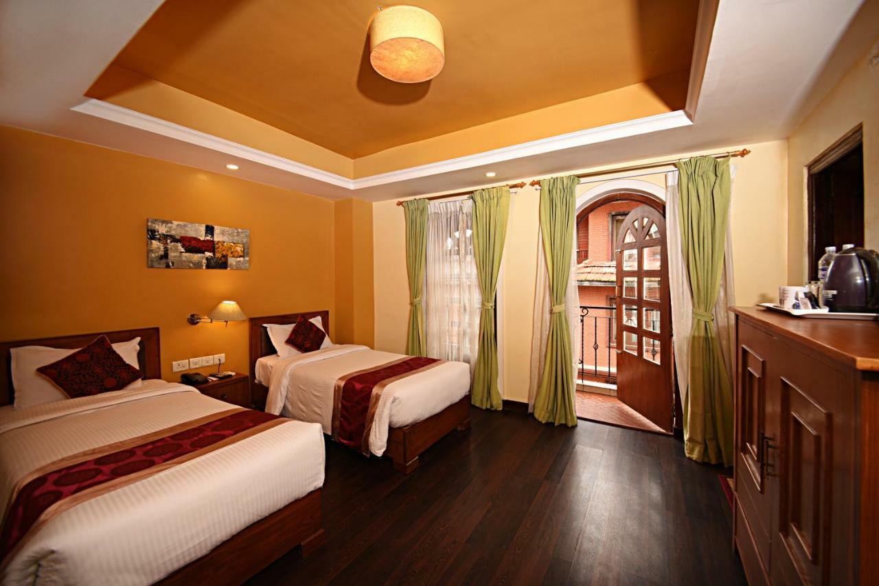 Dom Himalaya Hotel Kathmandu Exteriör bild