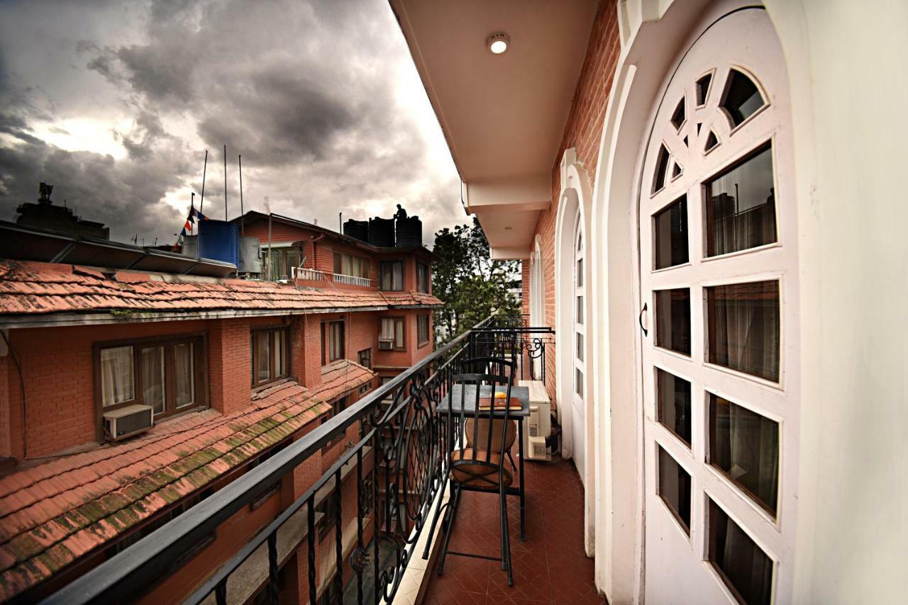 Dom Himalaya Hotel Kathmandu Exteriör bild
