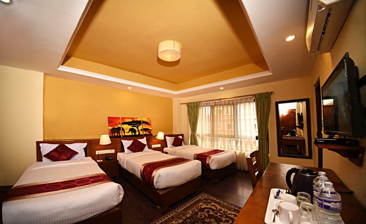 Dom Himalaya Hotel Kathmandu Exteriör bild