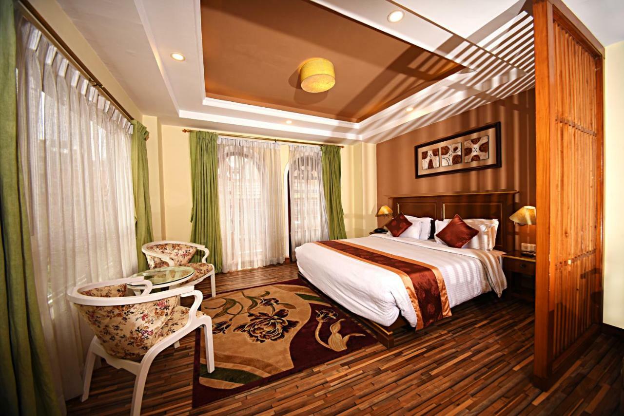 Dom Himalaya Hotel Kathmandu Exteriör bild