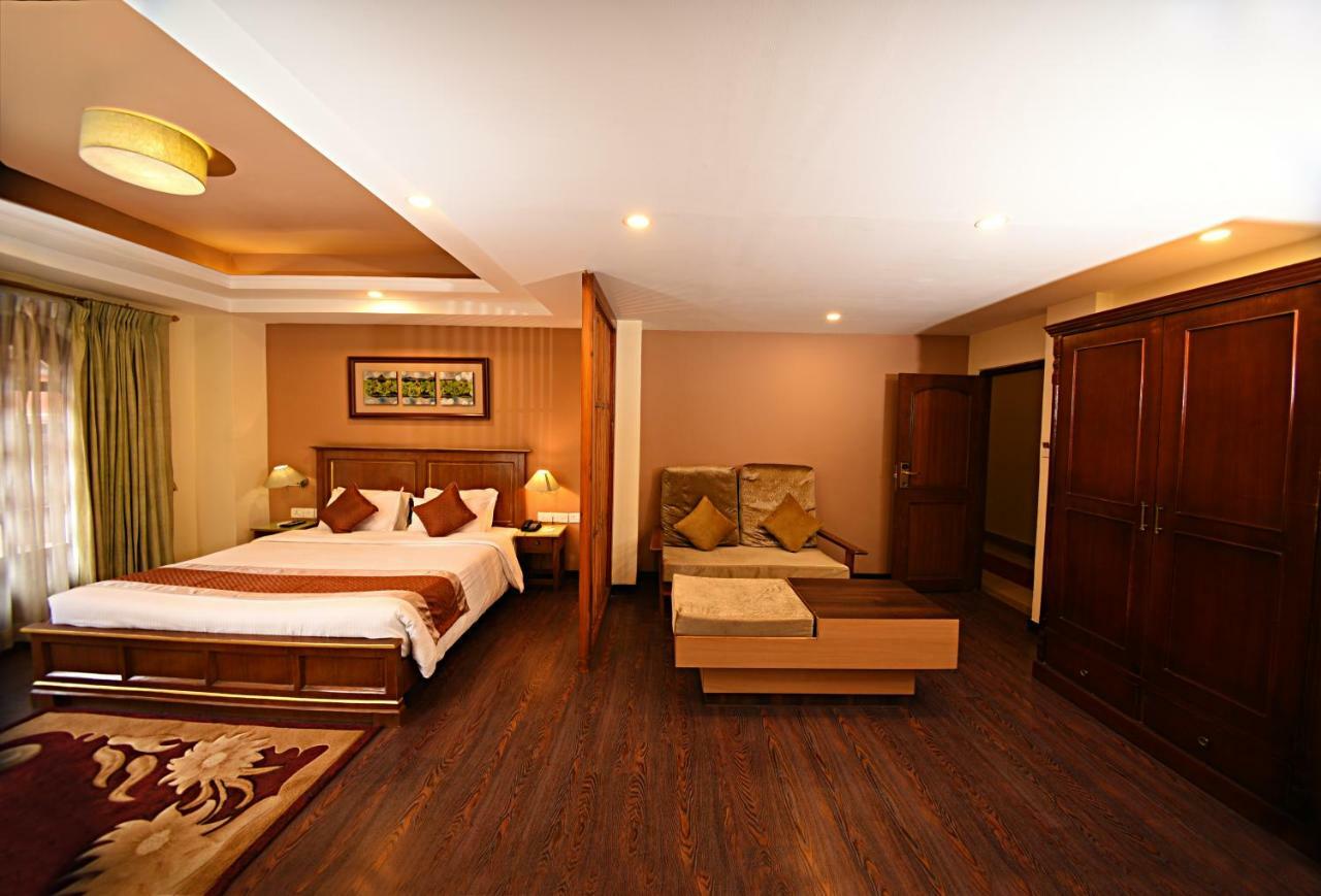 Dom Himalaya Hotel Kathmandu Exteriör bild