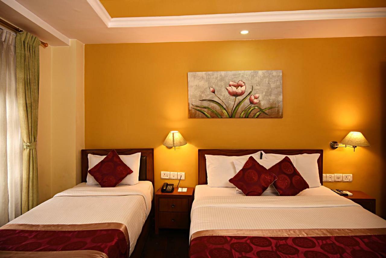 Dom Himalaya Hotel Kathmandu Exteriör bild
