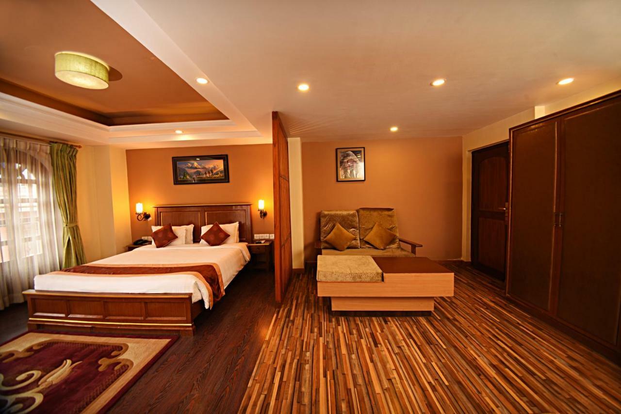 Dom Himalaya Hotel Kathmandu Exteriör bild
