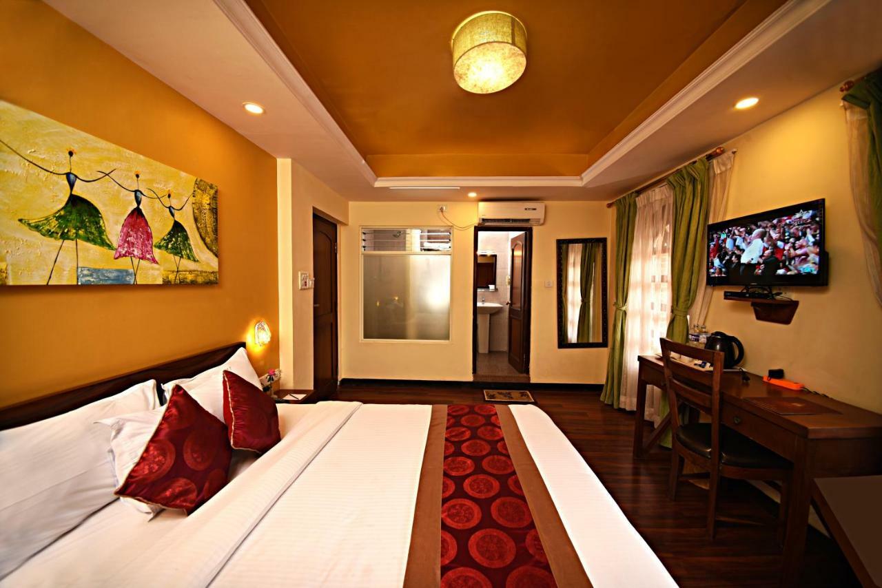 Dom Himalaya Hotel Kathmandu Exteriör bild