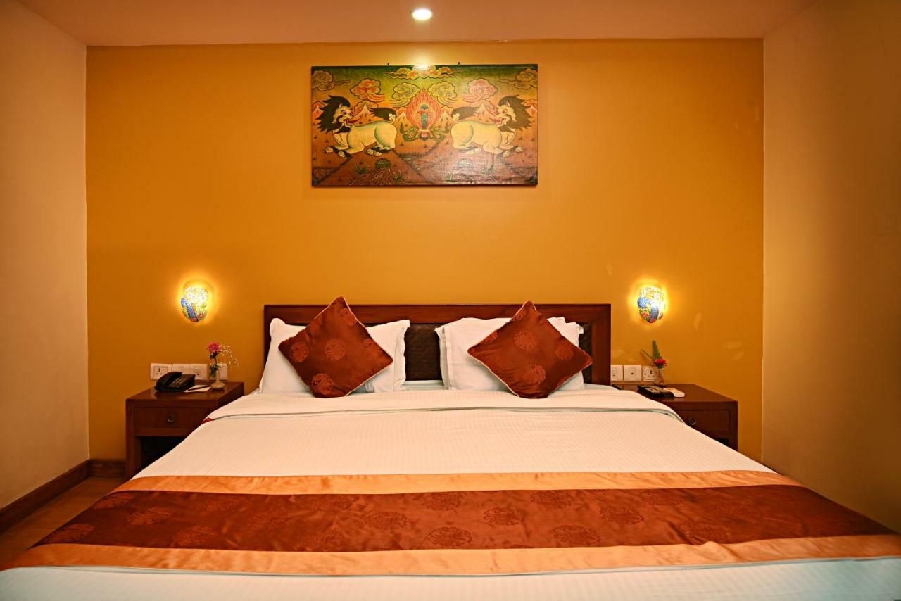 Dom Himalaya Hotel Kathmandu Exteriör bild