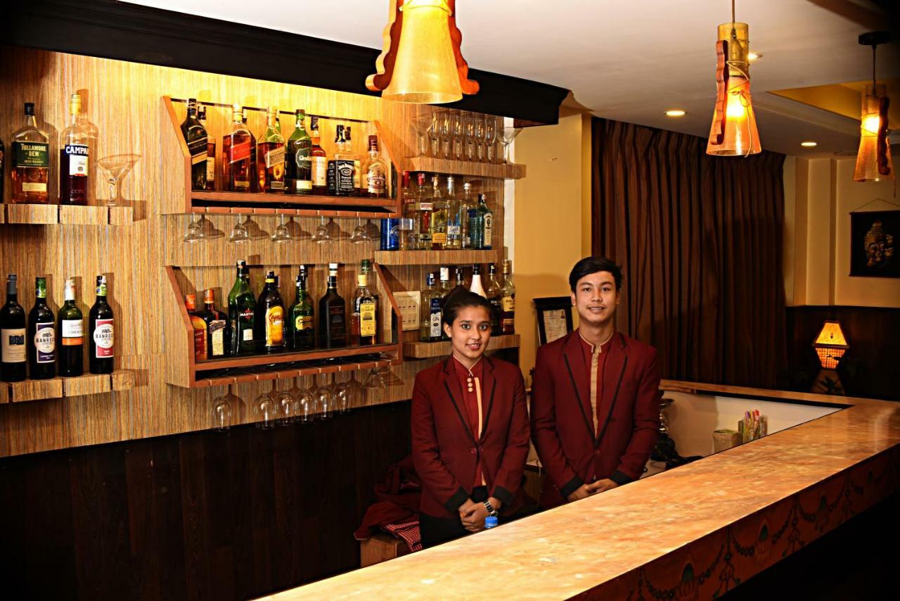 Dom Himalaya Hotel Kathmandu Exteriör bild