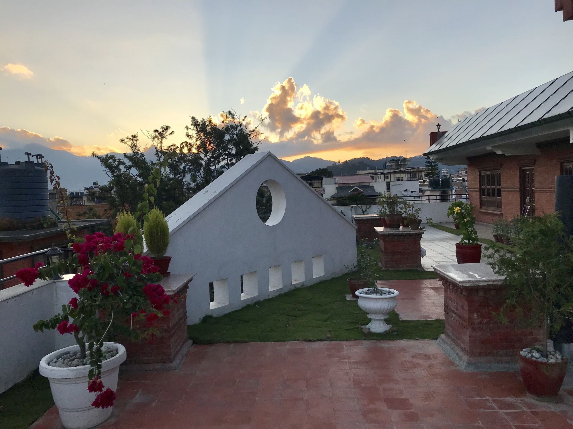 Dom Himalaya Hotel Kathmandu Exteriör bild